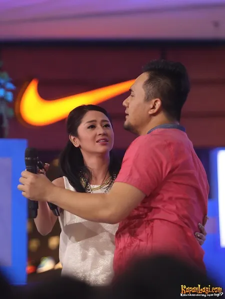 Foto Dewi Perssik