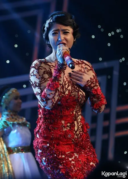 Foto Dewi Perssik