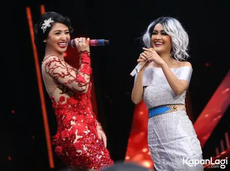 Foto Dewi Perssik