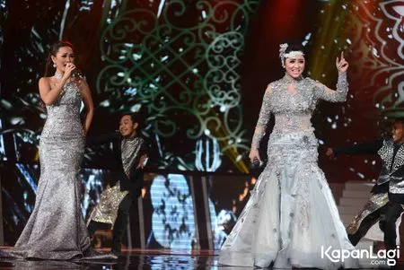 Foto Dewi Perssik