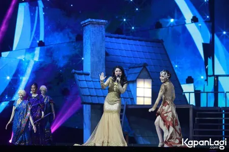 Foto Dewi Perssik