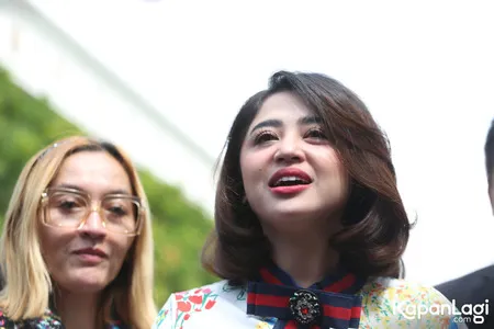 Foto Dewi Perssik