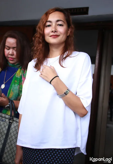 Foto Dewi Rezer