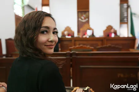 Foto Dewi Rezer