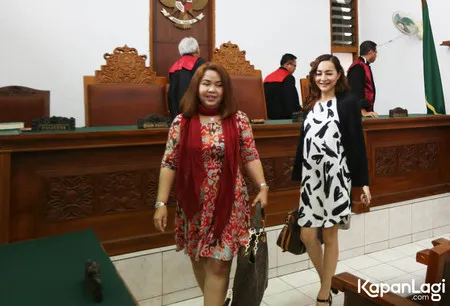 Foto Dewi Rezer
