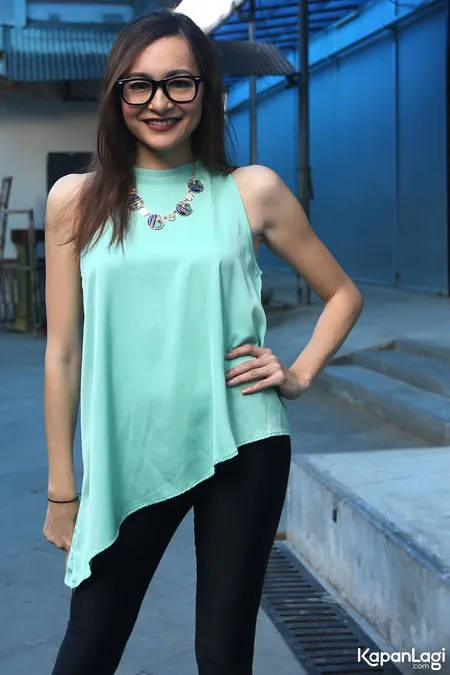 Foto Dewi Rezer
