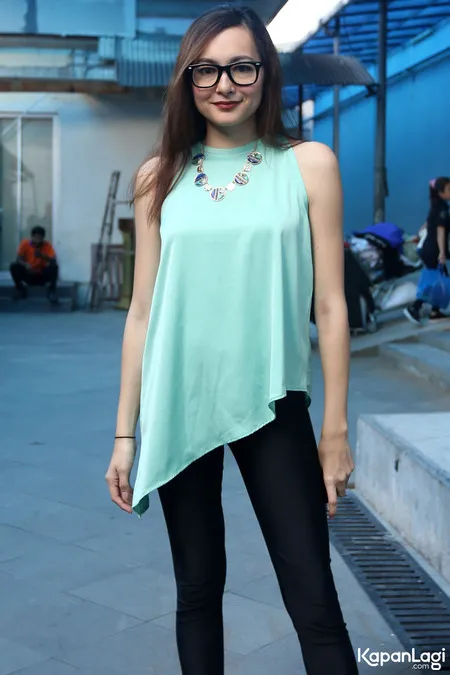 Foto Dewi Rezer