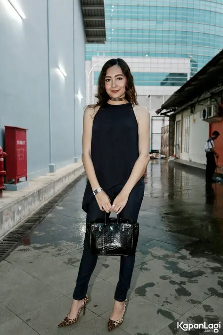 Foto Dewi Rezer