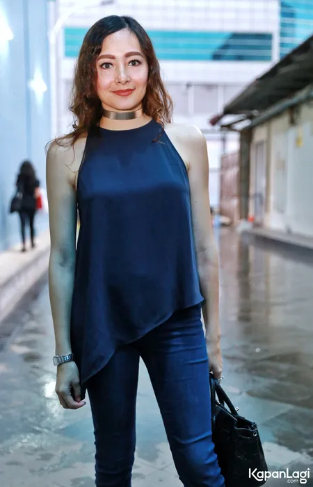 Foto Dewi Rezer