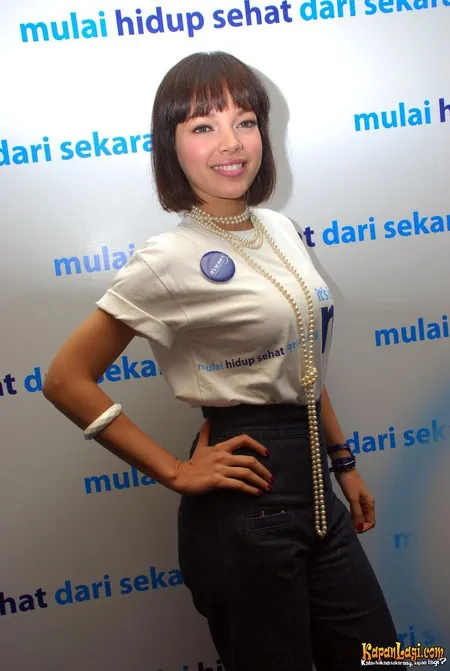Foto Dewi Sandra
