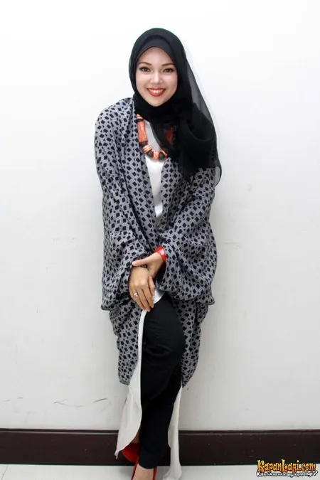 Foto Dewi Sandra