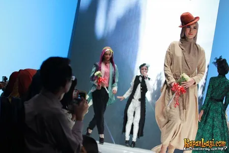Foto Dewi Sandra