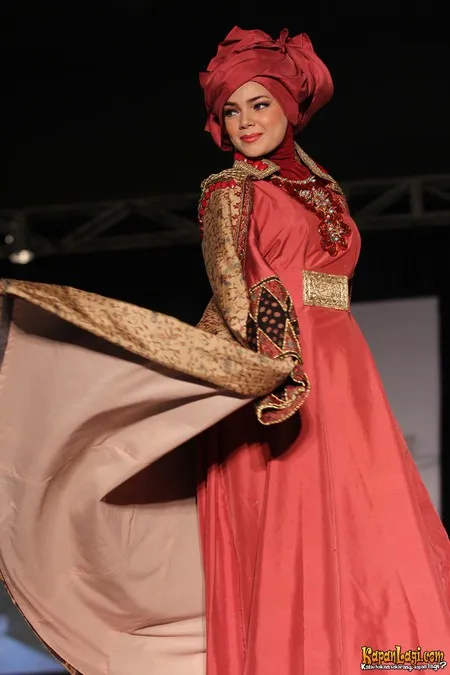 Foto Dewi Sandra. Nomor Foto: 1652