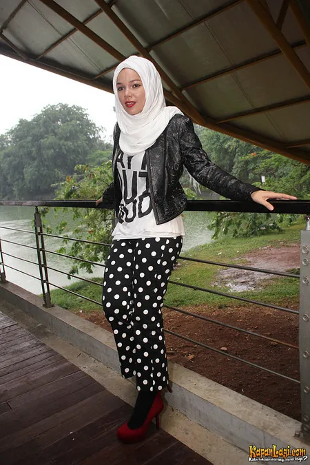 Foto Dewi Sandra
