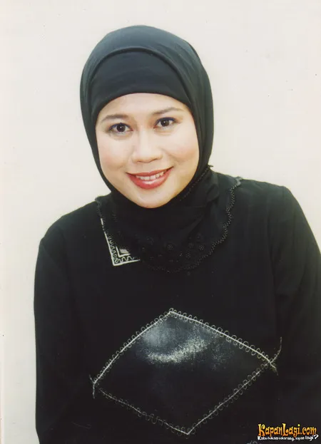 Foto Dewi Yull