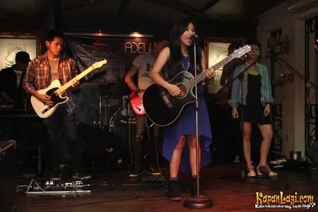 Foto Dheandra Adelina