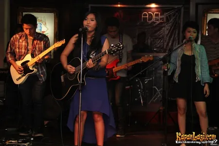 Foto Dheandra Adelina