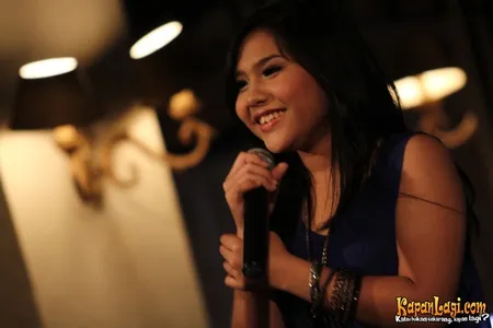 Foto Dheandra Adelina