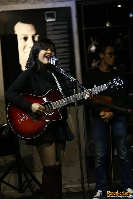 Foto Dheandra Adelina