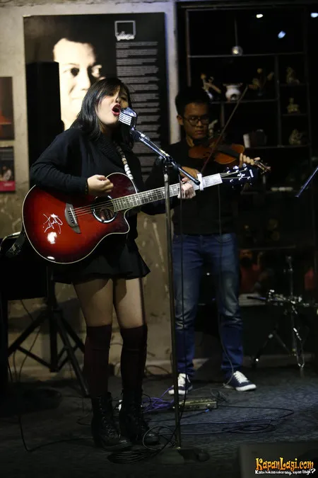 Foto Dheandra Adelina