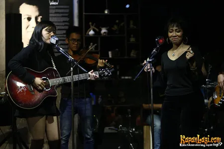 Foto Dheandra Adelina