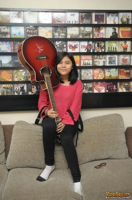 Foto Dheandra Adelina