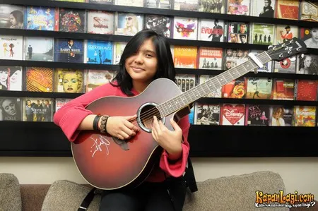 Foto Dheandra Adelina