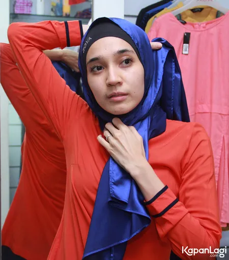 Foto Dhini Aminarti