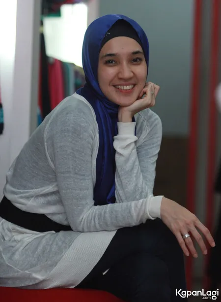 Foto Dhini Aminarti