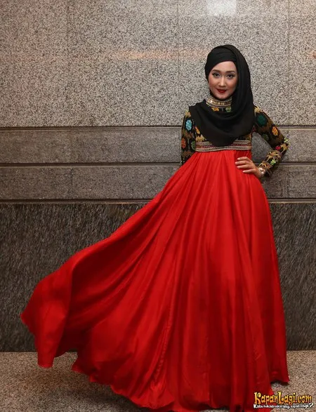 Foto Dian Pelangi
