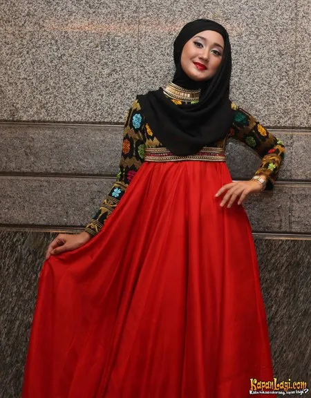 Foto Dian Pelangi