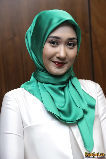 Foto Dian Pelangi