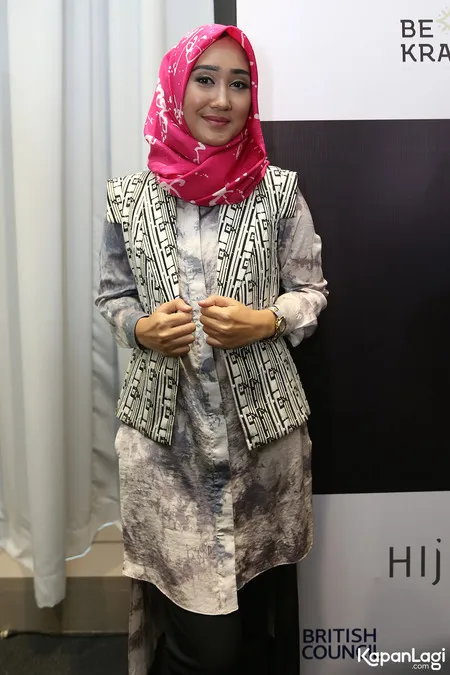 Foto Dian Pelangi