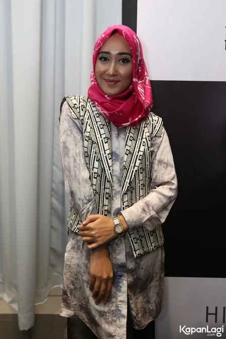 Foto Dian Pelangi
