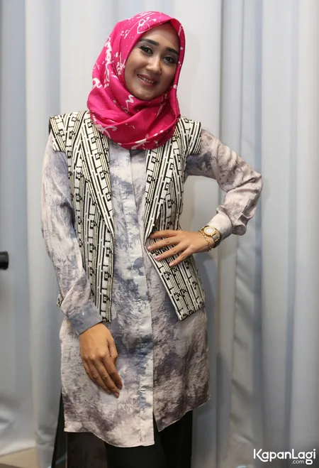 Foto Dian Pelangi
