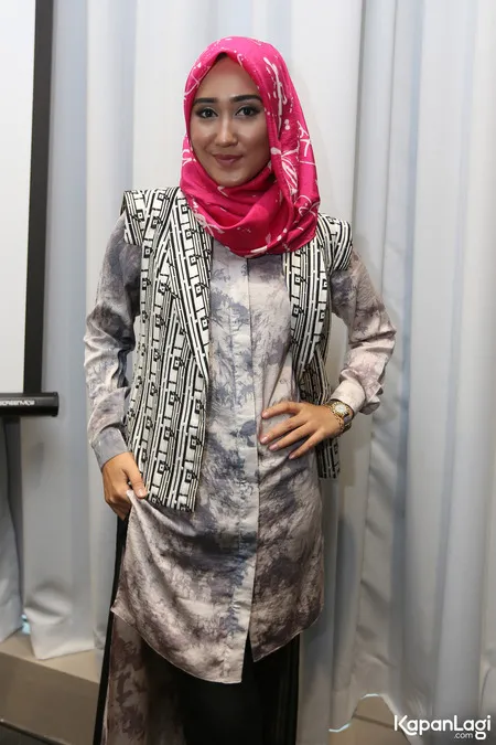 Foto Dian Pelangi
