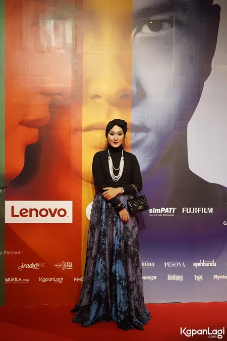 Foto Dian Pelangi