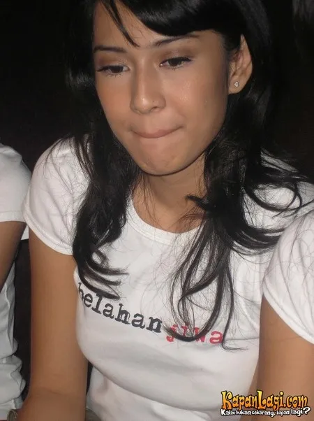 Foto Dian Sastrowardoyo
