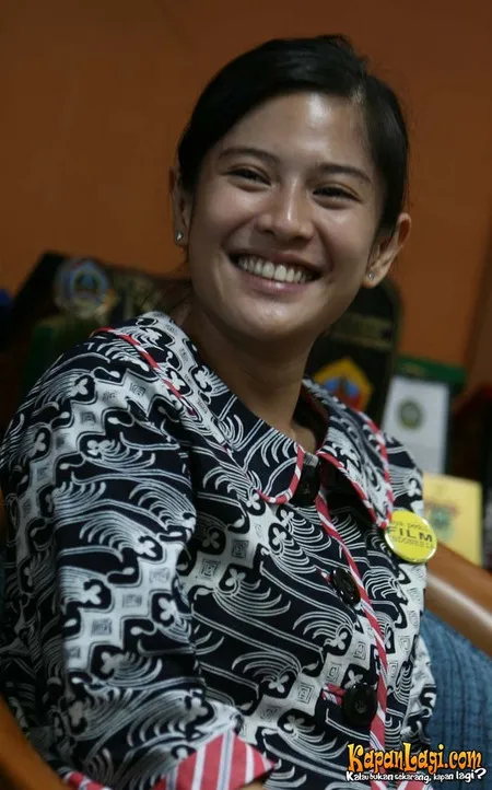 Foto Dian Sastrowardoyo
