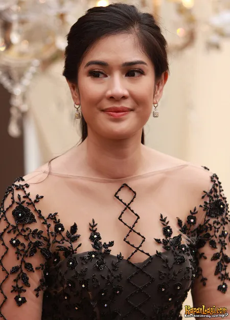 Foto Dian Sastrowardoyo