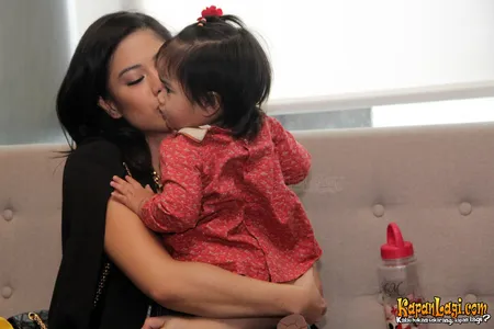 Foto Dian Sastrowardoyo