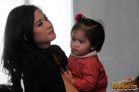 Foto Dian Sastrowardoyo