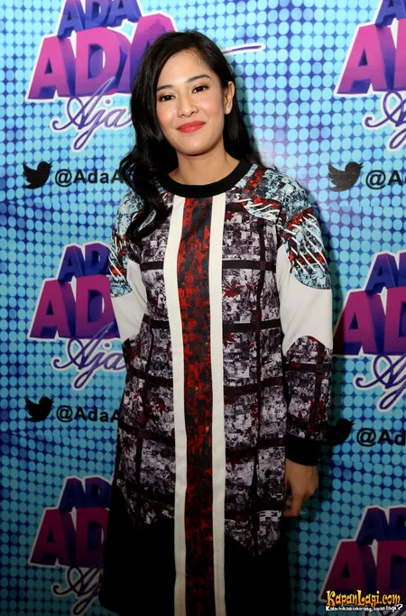 Foto Dian Sastrowardoyo