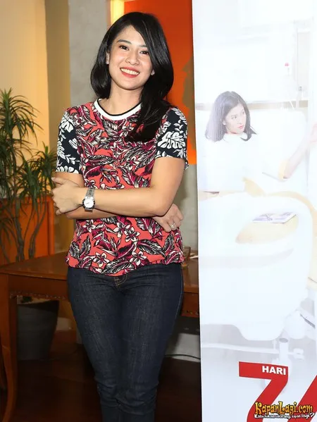 Foto Dian Sastrowardoyo