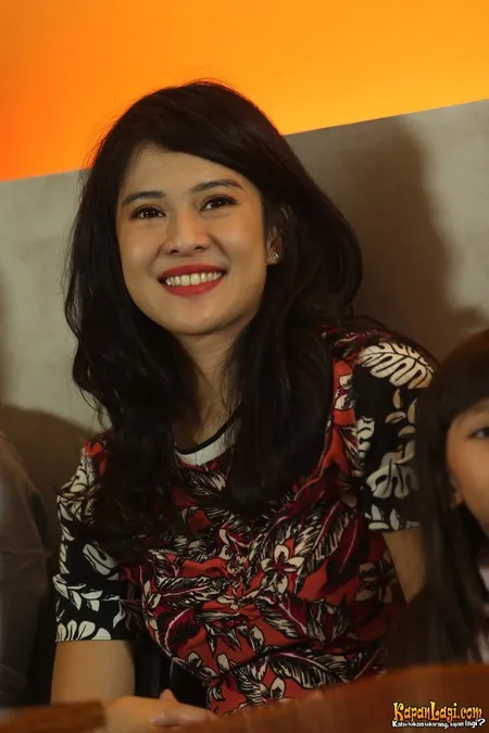 Foto Dian Sastrowardoyo