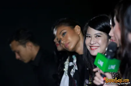 Foto Dian Sastrowardoyo