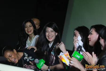 Foto Dian Sastrowardoyo