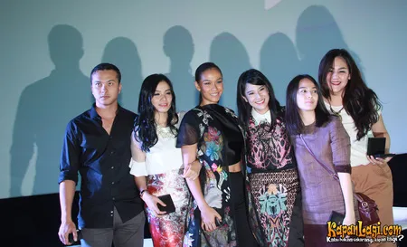 Foto Dian Sastrowardoyo