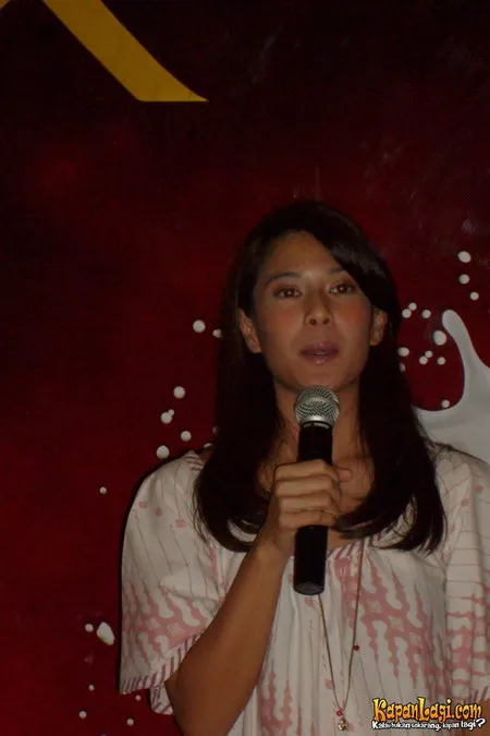 Foto Dian Sastrowardoyo