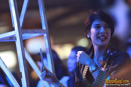 Foto Dian Sastrowardoyo